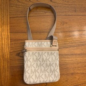 Michael Kors Cross Body